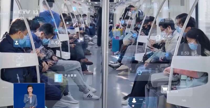 拼西凑DeepSeek教程卖课冰球突破网站转发提醒！有人东(图9)